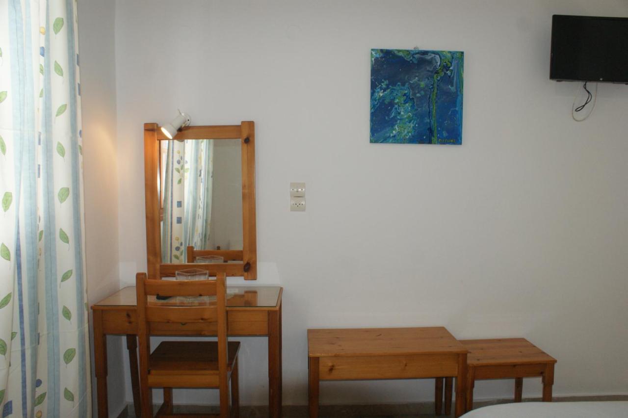 埃雷菲塞里亚酒店 Páros 外观 照片